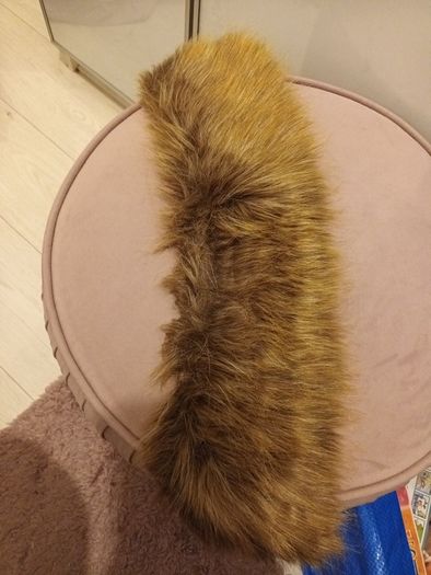 Fur collar