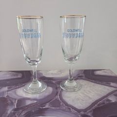 vintage pint glass
