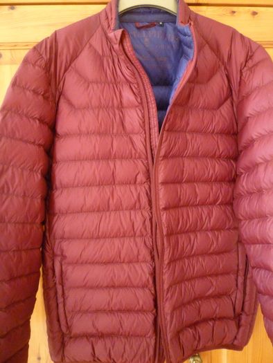 Spital Fields Gents Quilted Puffer Bomber  90% Down Puffer & 10% Feather Zipped Jacket coat. Medium. Colour Wine/burgundy/oxblood. Immaculate. Spitalfields
