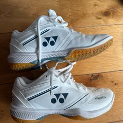 Yonex badminton shoes
