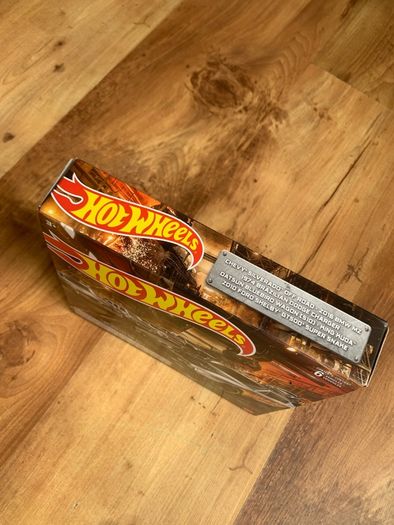 Hot Wheels Rare Zamac 6 Car Multi Pack- Chevy Silverado off road, 2016 BMW M2, 1974 Brazilian Dodge Charger, Datsun Bluebird Wagon (510), King Kuda, 2010 Ford GT500 Super Snake