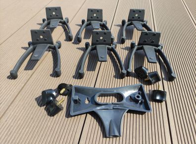Creative speaker stands