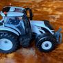 Britains 43215 Valtra T254 Versu Silver Image 3
