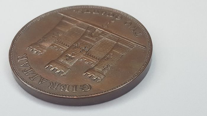 Gibraltar 2 Quarts 1942/1940 coin