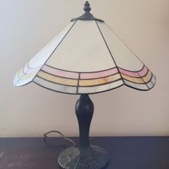 Vintage 70s tiffany style table lamp with glass shade