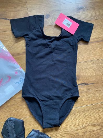 Move Dance Girls Black Leotard and Shoes Set
