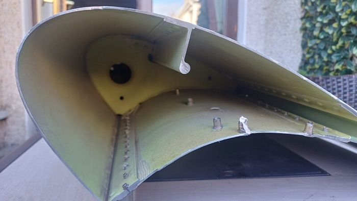 Airbus A320 Wing Slat  Aer Lingus EI-CVC  Authentic Aircraft Skin Section