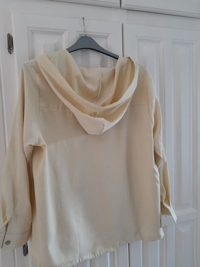 Lightweight Buttoned Hoodie New