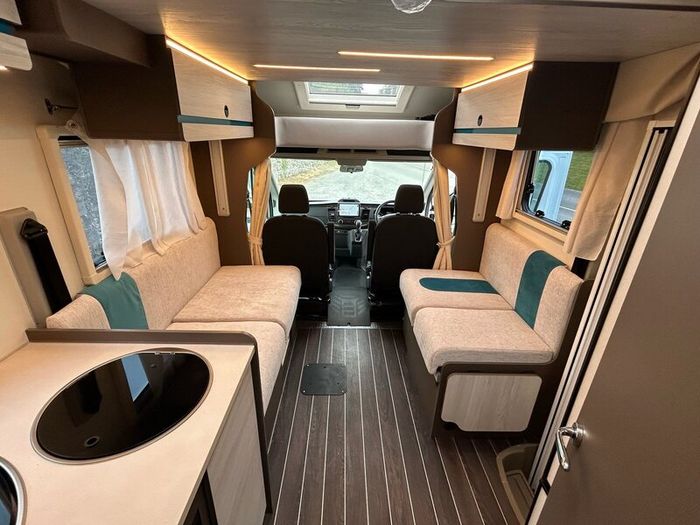 Camper Van