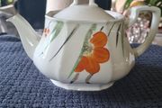 Grindley (W.H. Grindley &amp; Co.) Art Deco teapot