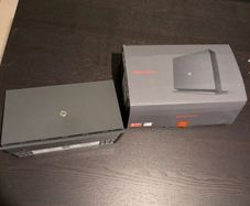 2 Vodafone Gigabox broadband routers modems