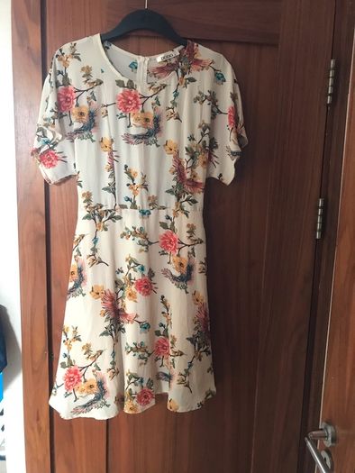 Ladies dress size small