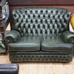 Chesterfield Club Two Seater