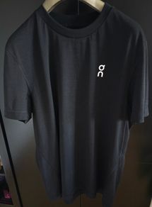 On Cloud tshirt XL