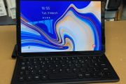 Samsung Galaxy Tab S4 SM-T830 64 GB, Wi-Fi, 10.5 in - Black With Original Samsung Keyboard Case