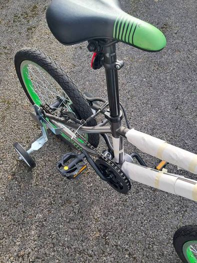 16 inch children's bicyle Brand New
