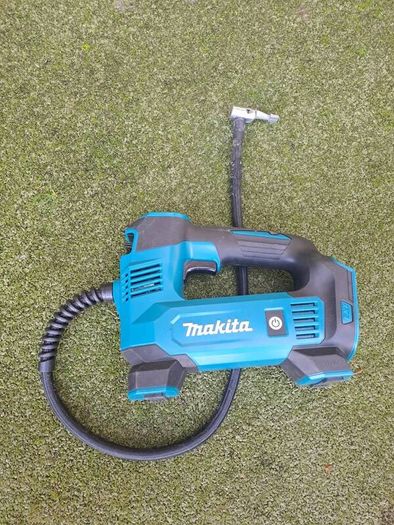 Makita DMP180 (DMP180Z) 18V LXT Cordless Inflator.