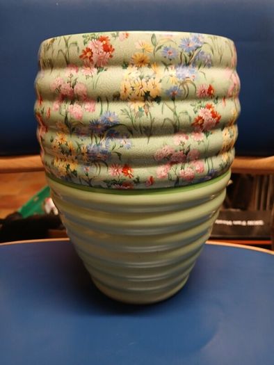 Shelley chintz vase
