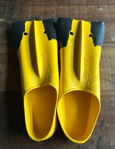 FINIS Z2 Gold Zoomers Swimming Fins - Brand New - Size 41-43