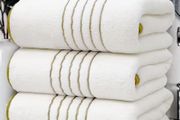 3 Quick Absorbent Lightweight Bath Towels (70 x 140cm), Ultra-Soft Coral Towel Set. New, Unopened.