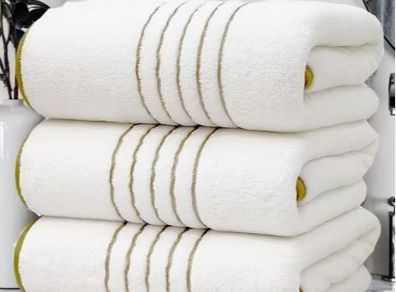 3 Quick Absorbent Lightweight Bath Towels (70 x 140cm), Ultra-Soft Coral Towel Set. New, Unopened.