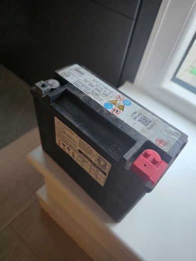 BMW 12v battery (i3)