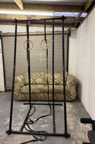 Pull up bar