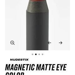 Nudestix Mini Magnetic Matte Eye Colour in Maroon'd 2.5g