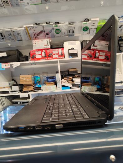 Toshiba Satellite C850D Laptop AMD E1-1200 1.40GHz 8GB RAM 128GB SD Windows 10 Pro HDMI
