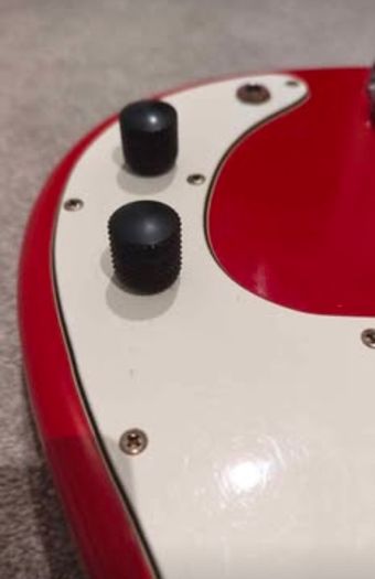 Hohner Professional Series HP Electric Bass Guitar Great Condition