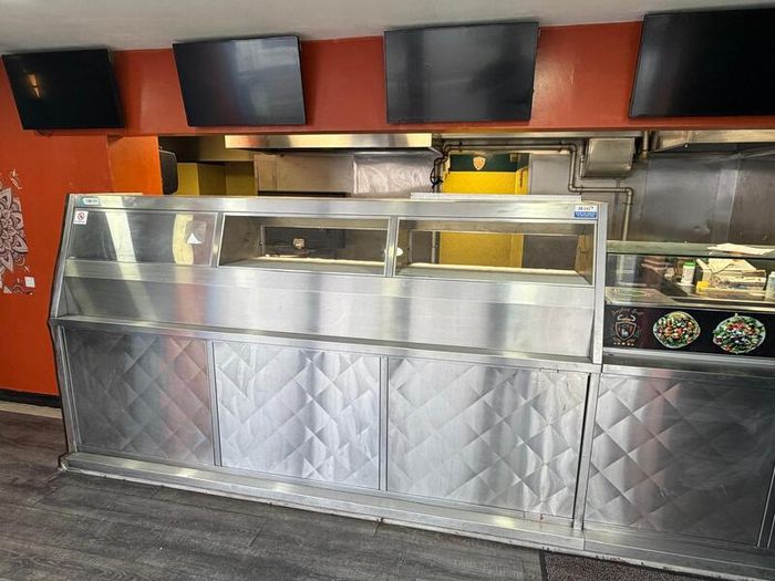 Chip Range and tandoor oven