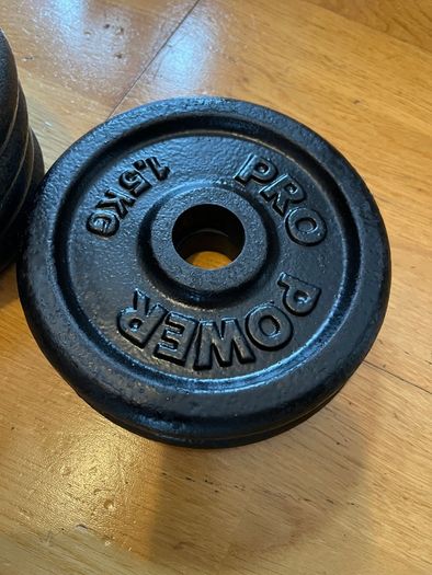 Single 10kg dumbbell