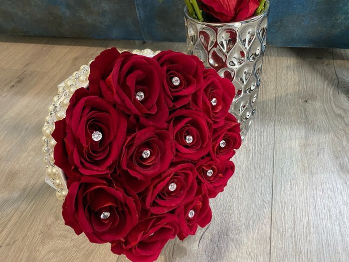 bridal flower bouquet, wedding flowers, bridesmaids bouquets, arrangements