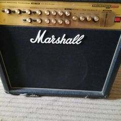 Marshall valvestate avt 100 hybrid amplifier