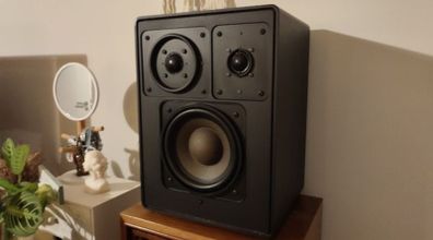RFT B9271 CORONA, 3 way bookshelf speakers. Germany. Like Grundig.