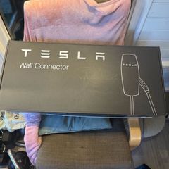 Tesla Wall Connector Gen 2 - Brand New - Sealed