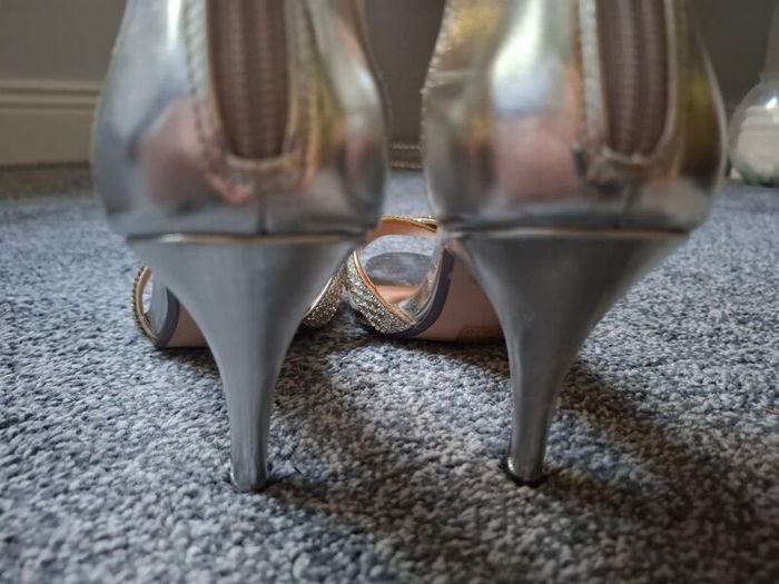Roland Cartier Sandals