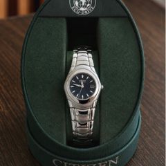 Vintage Citizen Eco Watch With Case NEW CONDITION