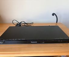 Panasonic Blu-Ray DvD player - no remote