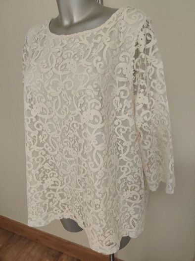 H&M cream lace blouse size 2XL UK22 EU50 Perfect condition Postage included