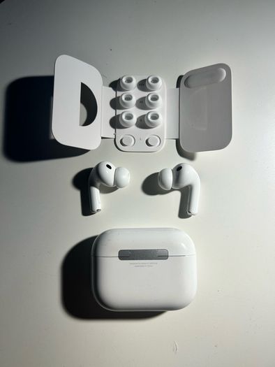 Apple AirPods Pro 3