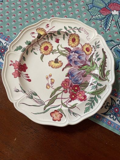 Wedgwood plates