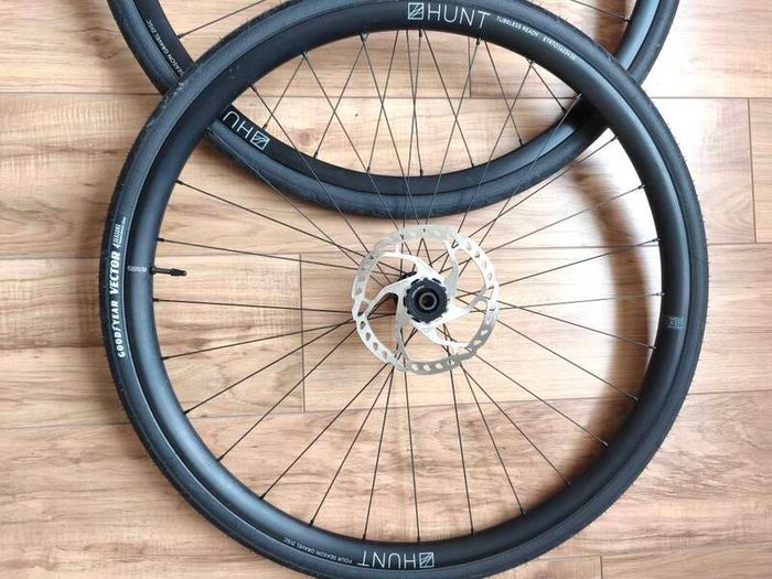 HUNT 4 Seson Gravel Disc wheelset