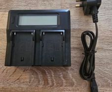 Sony NP-F dual battery charger