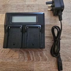 Sony NP-F dual battery charger