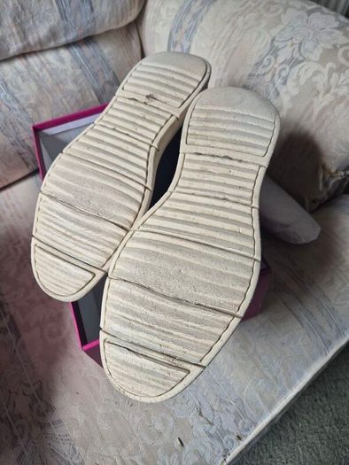 Mens shoes