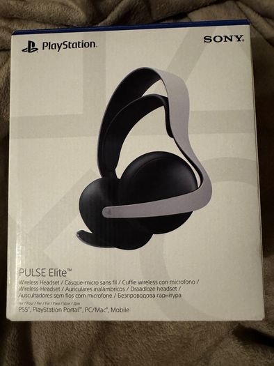 playstation 5 Pulse Elite Headphones with box