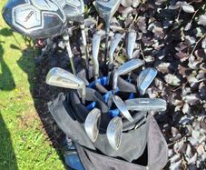 Golf clubs. Full starter set and bag.