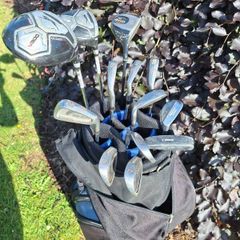 Golf clubs. Full starter set and bag.