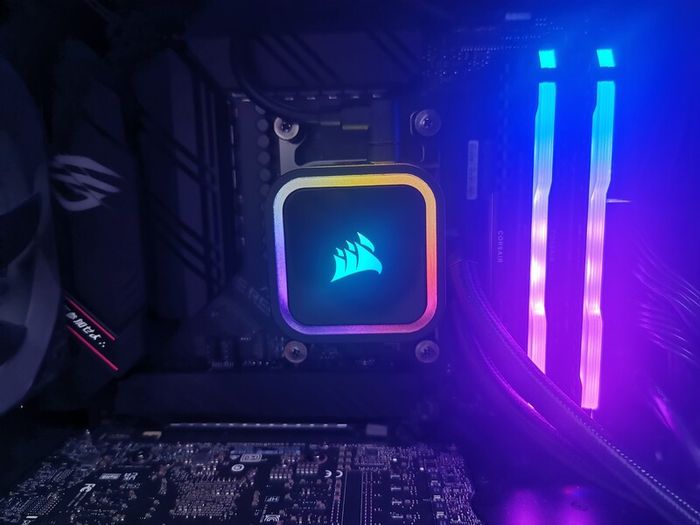 Corsair Icue H150i Rgb Elite Liquid Cpu Cooler (16 Dynamic Rgb Leds, 120mm Af Elite Series Fdb Fans, 360mm Radiator, Icue, Black (read Description)